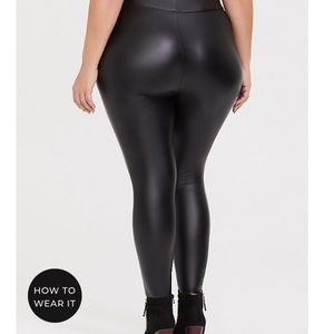 leggings faux leather PLUS